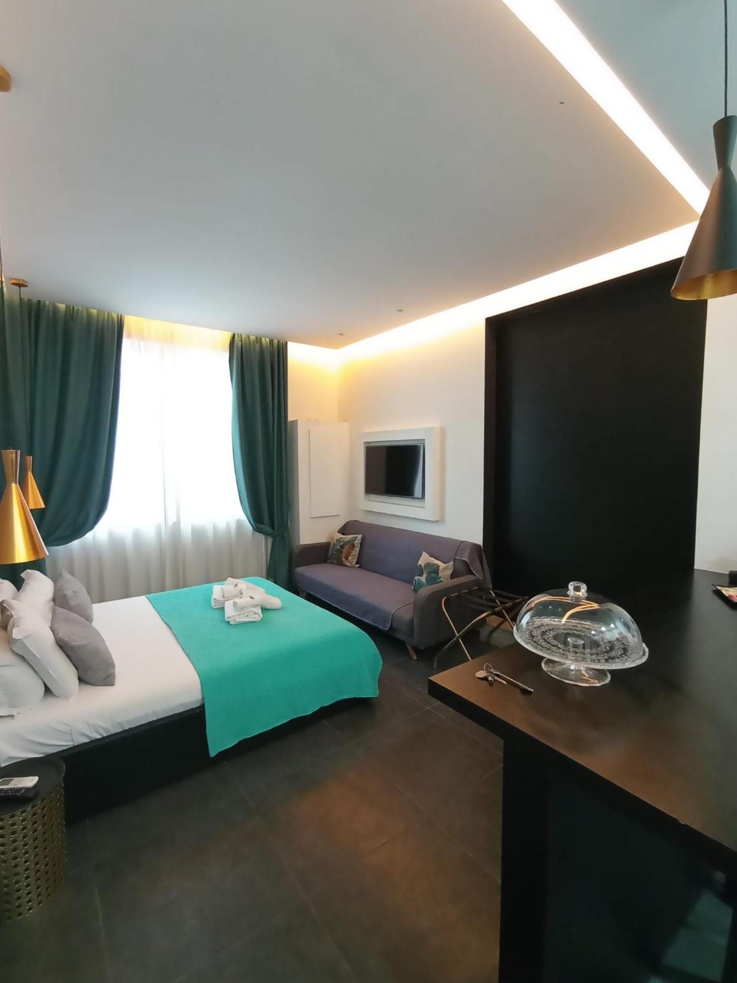 Muni Boutique Flat By Babylon Stay Naples Exterior photo